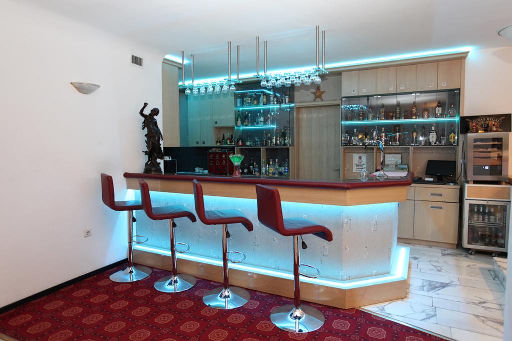 Guenes Hotel Merter Istambul Restaurante foto