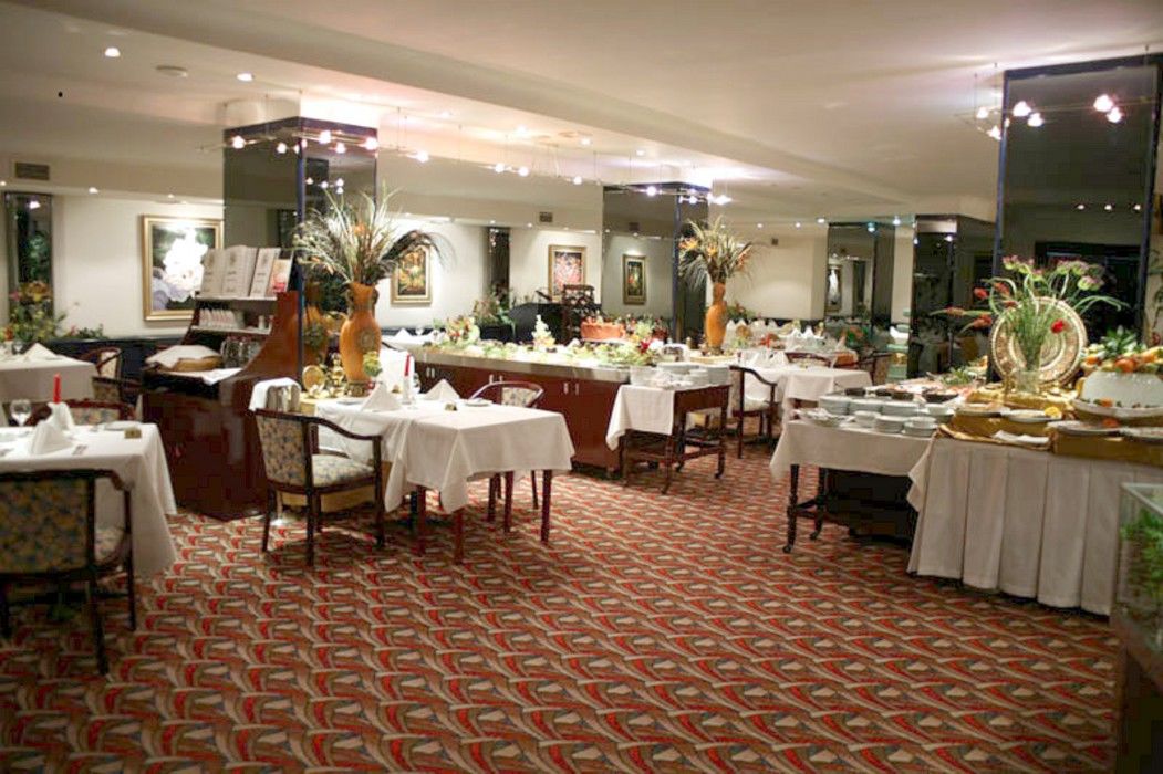 Guenes Hotel Merter Istambul Restaurante foto