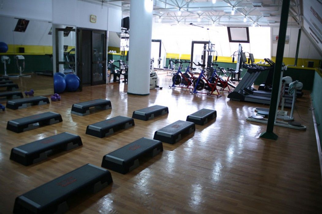 Guenes Hotel Merter Istambul Instalações foto