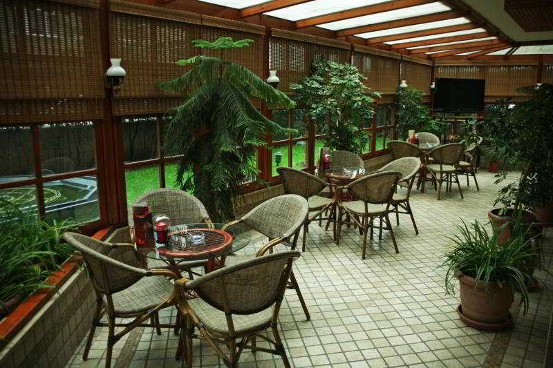 Guenes Hotel Merter Istambul Exterior foto